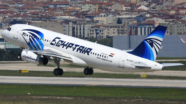 Recuperan grabadoras del MS804 de EgyptAir