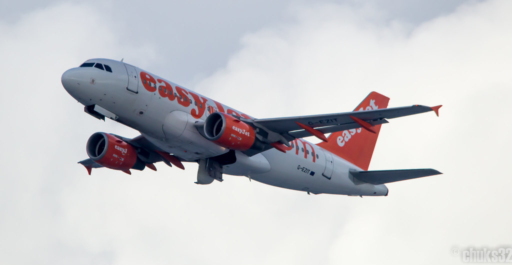 easyJet amplía su red europea con tres nuevas rutas estacionales a Italia y Portugal