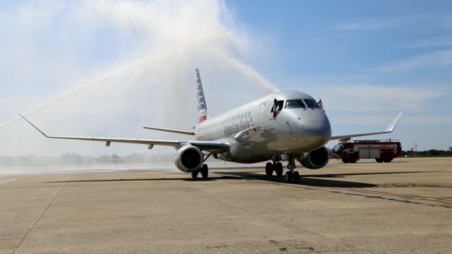 Conecta American Airlines a Dallas con Acapulco y Huatulco