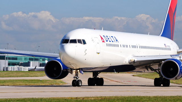 Delta Airlines apoya la decisión de rechazar la reducción de operaciones en Ámsterdam