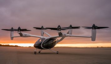 Primer vuelo pilotado en EUA de una aeronave eléctrica eVTOL