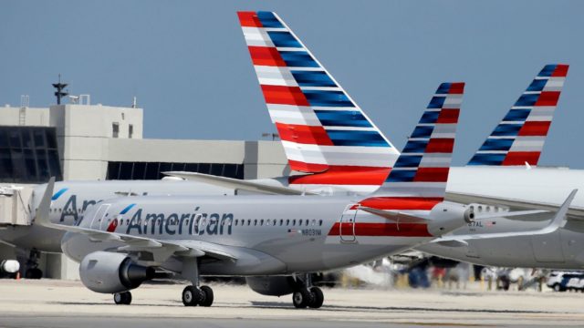 La NAACP advierte discriminación racial en American Airlines