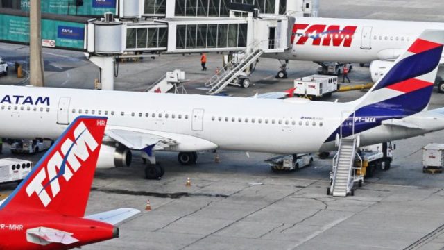 Latam Airlines devolverá 32 aeronaves como parte del plan de reestructuración