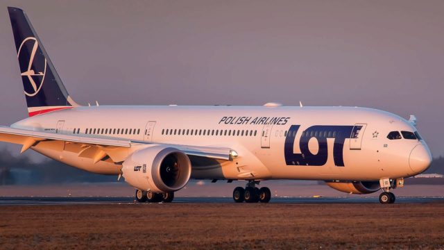 LOT Polish Airlines suspende todos sus vuelos tras cierre de fronteras por Coronavirus