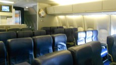 El DC-10 tiene capacidad para 48 pasajeros o alumnos en tierra