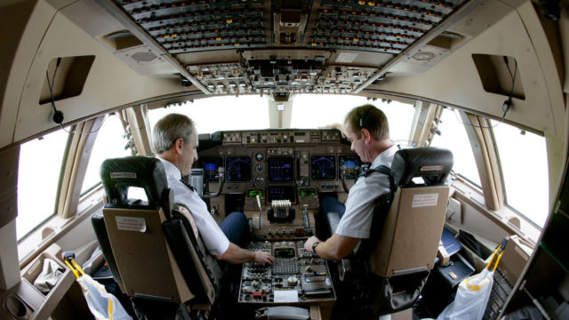 Aumentar la edad de jubilación de pilotos representa riesgo de acuerdo a la ALPA