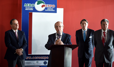 Anuncian creación de Agencia Federal de Aviación en México.