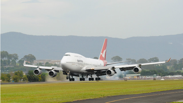 Qantas dona su primer 747-400 a un museo