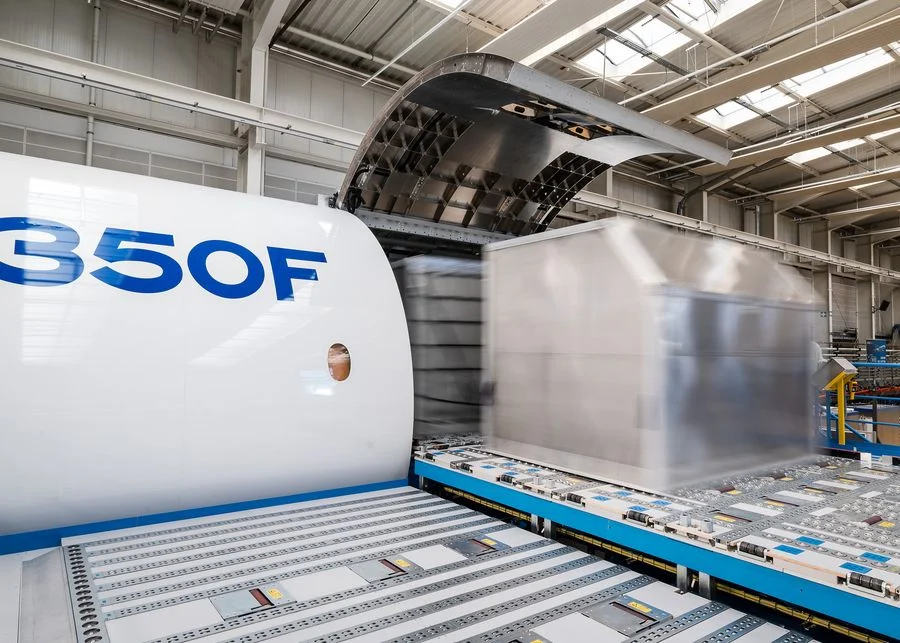Airbus avanza en las pruebas de sistemas de carga del A350F