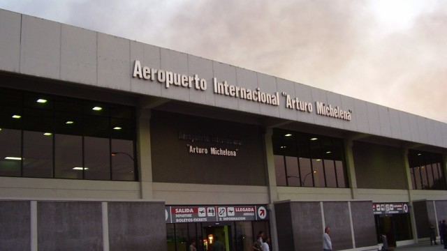 Cierre de Aeropuerto en Valencia, Venezuela obliga a aerolíneas reprogramar itinerarios.