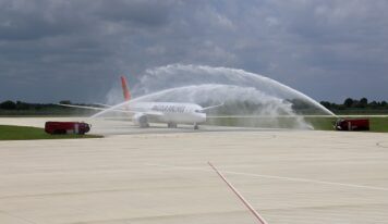 Boeing entrega el primer 787 a TAAG Angola Airlines