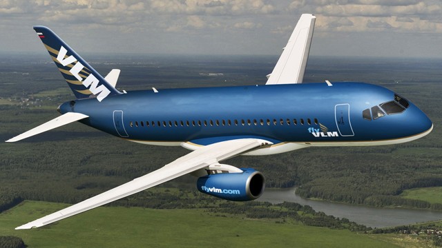 VLM será la primera aerolínea europea en volar el Sukhoi Superjet
